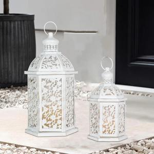 Juego de Faroles Metálicos Decorativos con Diseño Floral Blanco, Perfectos para Exhibir Velas, Decoración del Hogar y Estilo para Ocasiones Especiales, de la India - Product Image 4