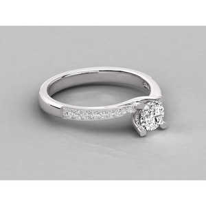 Bague en or 9 carats pour femme, sertie d'un diamant de laboratoire taille brillant, style solitaire - Product Image 2