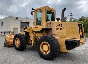 Chargeur sur pneus Case 621B 1999-Durable, puissant et conçu pour les travaux lourds - Product Image 6
