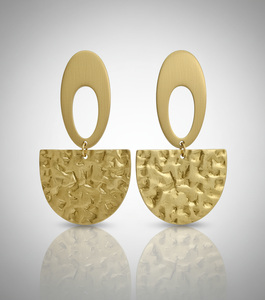 Pendientes Colgantes de Latón Hechos a Mano |   Pendientes de Media Luna Martillados |   Pendientes Geométricos Ovalados y Semicirculares, Acabado Personalizado Disponible - Product Image 1