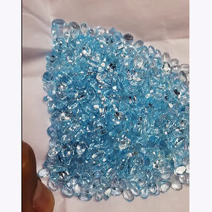 550 piezas de Topacio azul cielo Natural 6x4mm faceta ovalada 326 Cts lote Iroc ventas buena calidad corte de Topacio Azul genuino US $261 para todos - Product Image 2
