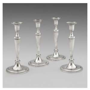 Bougeoir unique en aluminium fabriqué à la main avec un style vintage adapté à la décoration de la table à manger de la maison et à l'ambiance romantique - Product Image 5