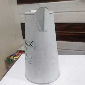 เหยือกน้ำในสวนเหล็กโบราณปรับแต่งได้ | เหยือกน้ำในสวนเหล็กโบราณดีไซน์ให้มีน้ำหนักเบาเป็นมิตรกับสิ่งแวดล้อม - Product Image 3