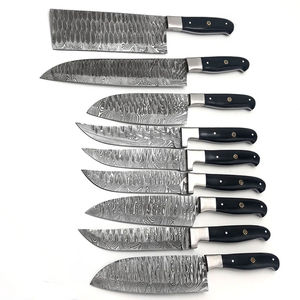 Juego de Cuchillos de Chef de Acero de Damasco Hechos a Mano de Calidad, Cinco Piezas, Ambidiestros, Alta Durabilidad para Uso Diario - Product Image 1