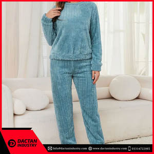 Offre Spéciale Ensemble de vêtements de sport deux pièces pour femmes Logo personnalisé Nouveau design Survêtement en polaire à manches longues pour l'hiver Grande taille disponible - Product Image 3