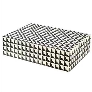 Elegante y Atractivo Joyero con Incrustaciones de Hueso, Joyero de Resina Hecho a Mano, Caja de Almacenamiento de Joyas, Diseño Especial para Fiestas y Eventos - Product Image 2