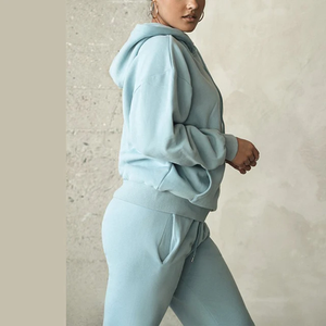 Ropa deportiva Conjunto de 2 piezas de moda Ropa de entrenamiento y jogging Impresión personalizada para mujeres profesionales Chándal de Elegant Sports - Product Image 3