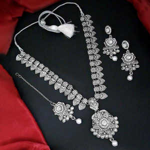 Kriaa Fine Jewelry Set <b>Silver</b> <b>Plated</b> White Stone and Kundan Necklace with Maang Tikka 1109878 Model - Product Image 1