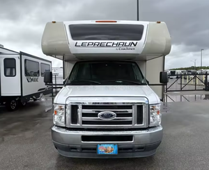 Autocaravanas y Remolques de Viaje Usados Coachmen Leprechaun 298K-B 2023 2024 2025 - Product Image 2