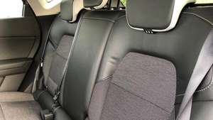 RENAULT CAPTUR d'occasion LHD/RHD - Product Image 2