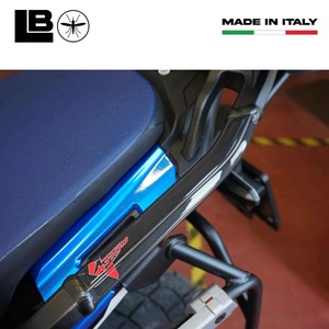 Kit Adesivo 3D per Manopole Honda Africa Twin 1100 L 2020 Compatibile con Adesivi per Moto - Product Image 3
