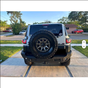 Toyota FJ Cruiser SUV usado en buen estado - Product Image 5