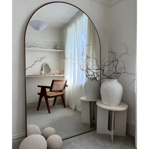 รับกระจกผนังโลหะที่ทันสมัยสำหรับตกแต่งห้องนั่งเล่นกระจกทรงกลมยาวเต็มรูปแบบมีสไตล์ในราคาที่ดีที่สุดจากโรงงาน - Product Image 5