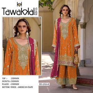 Seda de chinnon pesado con hilo múltiple y bordado Zari Fabricante de trajes Salwar de Surat a la tarifa más baja - Product Image 5