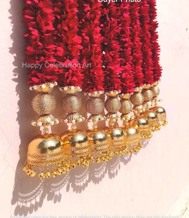 สีน้ำตาลแดง