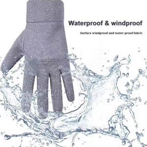 Gants chauds conçus pour les aventures arctiques avec un tissu coupe-vent et des gants chauds de confort thermique - Product Image 4