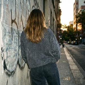 Wholesale Custom Printed Winter <b>Vintage</b> Acid Stone Washed Distressed <b>Sweatshirt</b> Women <b>Oversized</b> Heavyweight Cotton Crewneck - Product Image 6