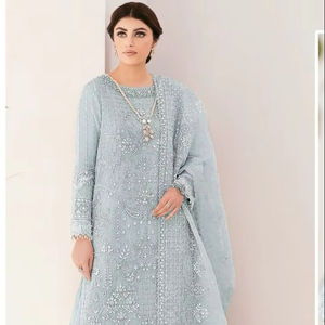 Nuevo traje paquistaní Georgette bordado pesado con parte inferior de Stanton con interior con Organza Dupatta para mujeres venta en línea - Product Image 1