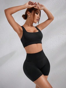 Conjunto Deportivo de 2 Piezas para Mujer, Diseño Nuevo, Sin Costuras, Transpirable, Ecológico, Cintura Elástica - Product Image 3