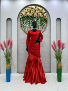 นักออกแบบ lehenga choli และ dupatta พร้อมงานปักและลำดับ - Product Image 2