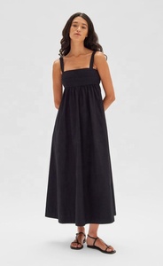 Robe longue d'été tendance 2026 pour femme en mousseline, col rond, imprimé uni, bretelles réglables, dos nu, pour fêtes en extérieur - Product Image 4