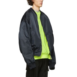 Streetwear personnalisé pour hommes blouson bombardier noir polyester tissu Satin surdimensionné épais vêtements d'extérieur décontractés veste classique formelle - Product Image 2