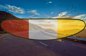 Inserción de visera adhesiva para casco de coche, antivaho transparente y fotocromática de 3M, 266x56mm y 0,6mm de grosor - Product Image 3