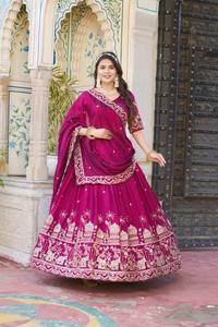 Tradicional Zari Work Bridal Lehenga Set Hecho a mano Boda Lehenga Choli con intrincados adornos de diseño para fiestas - Product Image 5