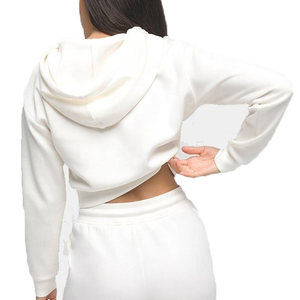 Vente en gros Sweat à capuche court surdimensionné pour femmes Streetwear lourd Sweat-shirt Boxy personnalisé au design vieilli Sweat-shirt à capuche pour l'hiver - Product Image 4