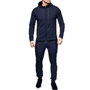 Survêtement homme premium avec coupe confortable et matière durable, idéal pour la course à pied et l'entraînement - Product Image 6