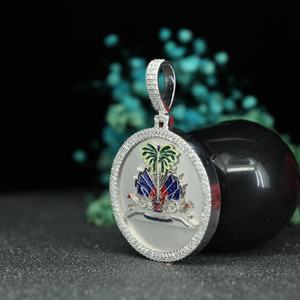 จี้เงินแท้ 925 หรูหรา สลักโลโก้ตามสั่ง ทรงกลม ประดับเพชรโมอิสซาไนต์ทรงบริลเลียนต์  แบบ Iced Out  เคลือบสี  เครื่องประดับฮิปฮอป - Product Image 5