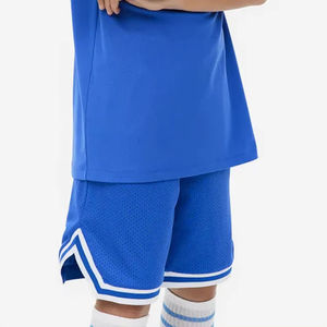 Pantalones cortos de malla relajantes y transpirables con cordón, pantalones cortos para correr de poliéster para hombres, pantalones cortos cómodos para hombres - Product Image 2