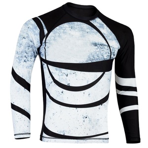 100% Polyester personnalisé imprimé hommes Rash Guard séchage rapide étanche Protection solaire Slim Fit Compression avec fonction Anti-UV - Product Image 3