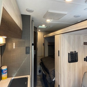 Mercedes-Benz Sprinter 3500XD 2021 Extrêmement Propre, Conduite à Gauche, Sièges en Cuir, Phares à LED, Caméra Arrière 360°, Prêt à être Expédié - Product Image 4