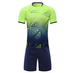 เสื้อฟุตบอลใส่ได้ทั้งชายและหญิงพิมพ์ซับลิเมชันพร้อมโลโก้ชื่อทีมสำหรับผู้ใหญ่ - Product Image 1