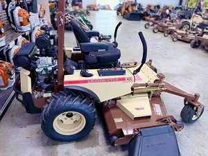 Cortacésped Comercial de Giro Cero Grasshopper 440 EFI de 72 Pulgadas 2026, 40HP Vanguard BIG BLOCK EFI, Cortacésped de Montaje Central Hidráulico - Product Image 5