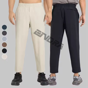 Pantalon de survêtement pour hommes Fabricant personnalisé Pantalon de survêtement avec logo personnalisé de haute qualité Pantalon de survêtement décontracté et lourd pour hommes OEM - Product Image 1