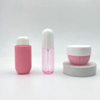 Impression de logo personnalisé, flacon de lotion en plastique à bouchon rabattable personnalisé de 90 ml, pot de crème exfoliante en forme de pétale de 75 g, ensemble de flacons vaporisateurs de 50 ml