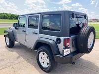 Jeep Wrangler JK Unlimited FWD Automatique Turbo SUV d'occasion 2020, conduite à gauche, 4 portes, sièges en cuir, ACC, jantes R18, éclairage