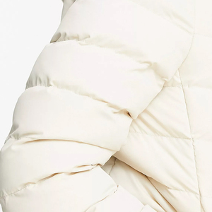 เสื้อผู้หญิงหลากสีลายสีทึบวัตถุดิบโพลีเอสเตอร์100% ออกแบบเองกันน้ำและกันลม - Product Image 6