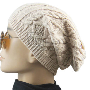 Hot Selling 100% Wool Made Knitting Beanies Hat For Unisex Best Selling Jacquard Beanies Hat - Product Image 2