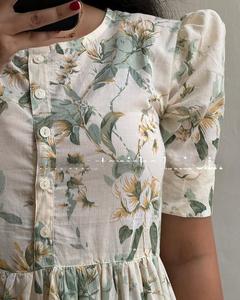 Robe longue Free-Spirited Flair manches bouffantes Boho tenue ethnique à plusieurs niveaux pour les jours d'été - Product Image 2