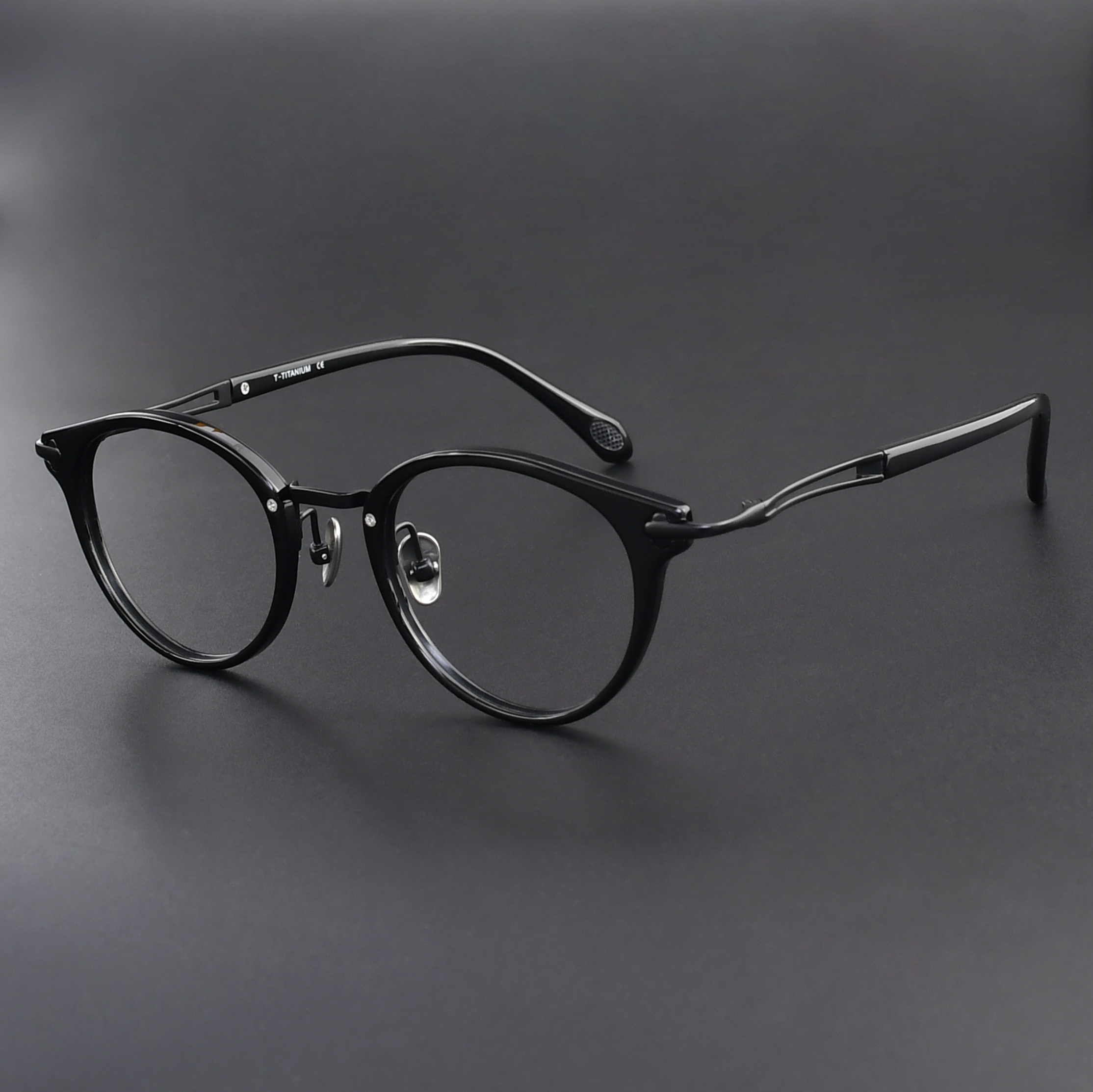 C1 Black