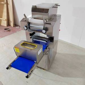 Machine à découper les vermicelles et à rouler les enveloppes de raviolis - Product Image 1