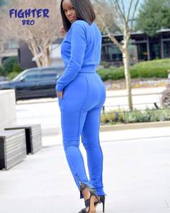 Conjunto de sudadera con capucha y pantalones de chándal para mujer de gran tamaño liso personalizado de alta calidad - Product Image 1