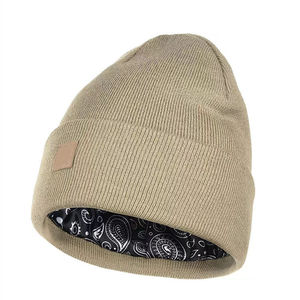 Bonnets unisexes en gros, logo personnalisé, multicolores, 100% laine, chapeaux tricotés décontractés et chauds pour l'hiver, hommes et femmes, motif uni - Product Image 5