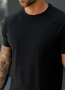 T-shirt d'entraînement sportif pour homme Vêtements de sport et de loisirs Coupe régulière Tissu tricoté respirant Fabriqué au Pakistan - Product Image 4