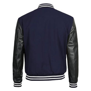 Chaqueta bomber de jinete resistente al viento para hombre con diseño de béisbol deportivo y bolsillos utilitarios - Product Image 2