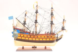 LA LICORNE BROWN MODELTALL BATEAU/GRAND BATEAU EN BOIS/MODÈLE BATEAU - Product Image 3