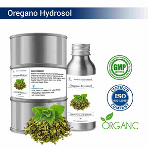 Hydrolat d'origan naturel liquide pour les soins de la peau, issu de feuilles et de fleurs pures - Product Image 1